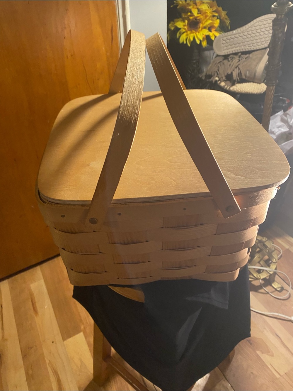 Handmade picnic basket by Basketville